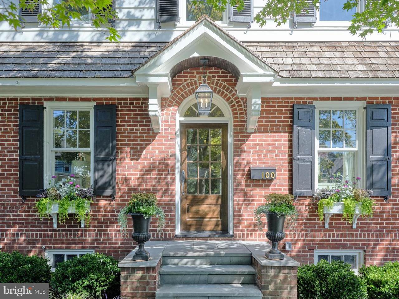 100 Bridge Street - Photo 1