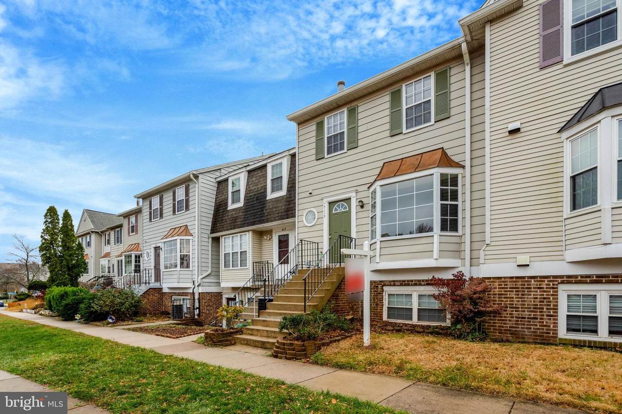 4119 Dawn Valley Court - Photo 1