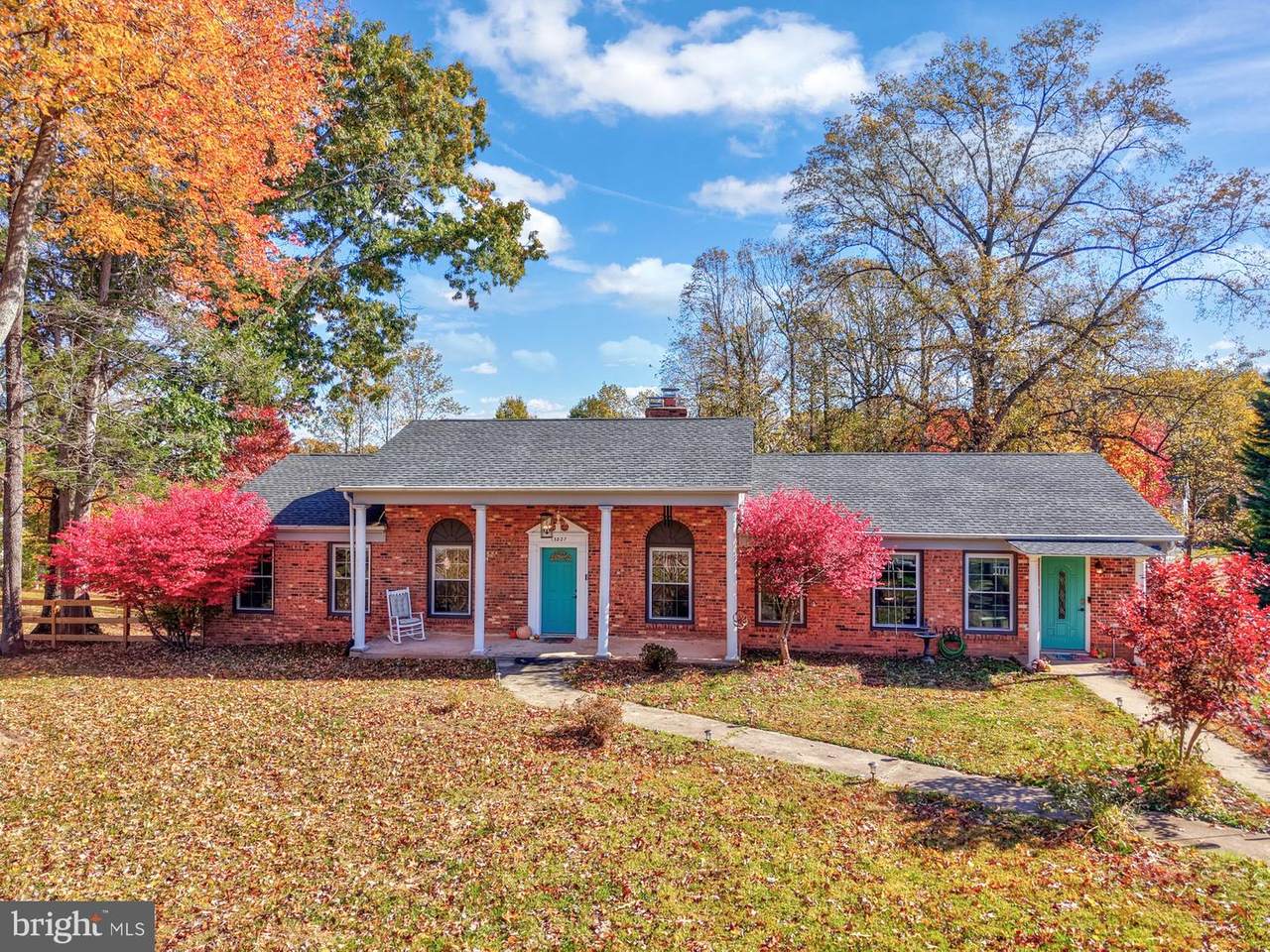 13827 Spriggs Road - Photo 1