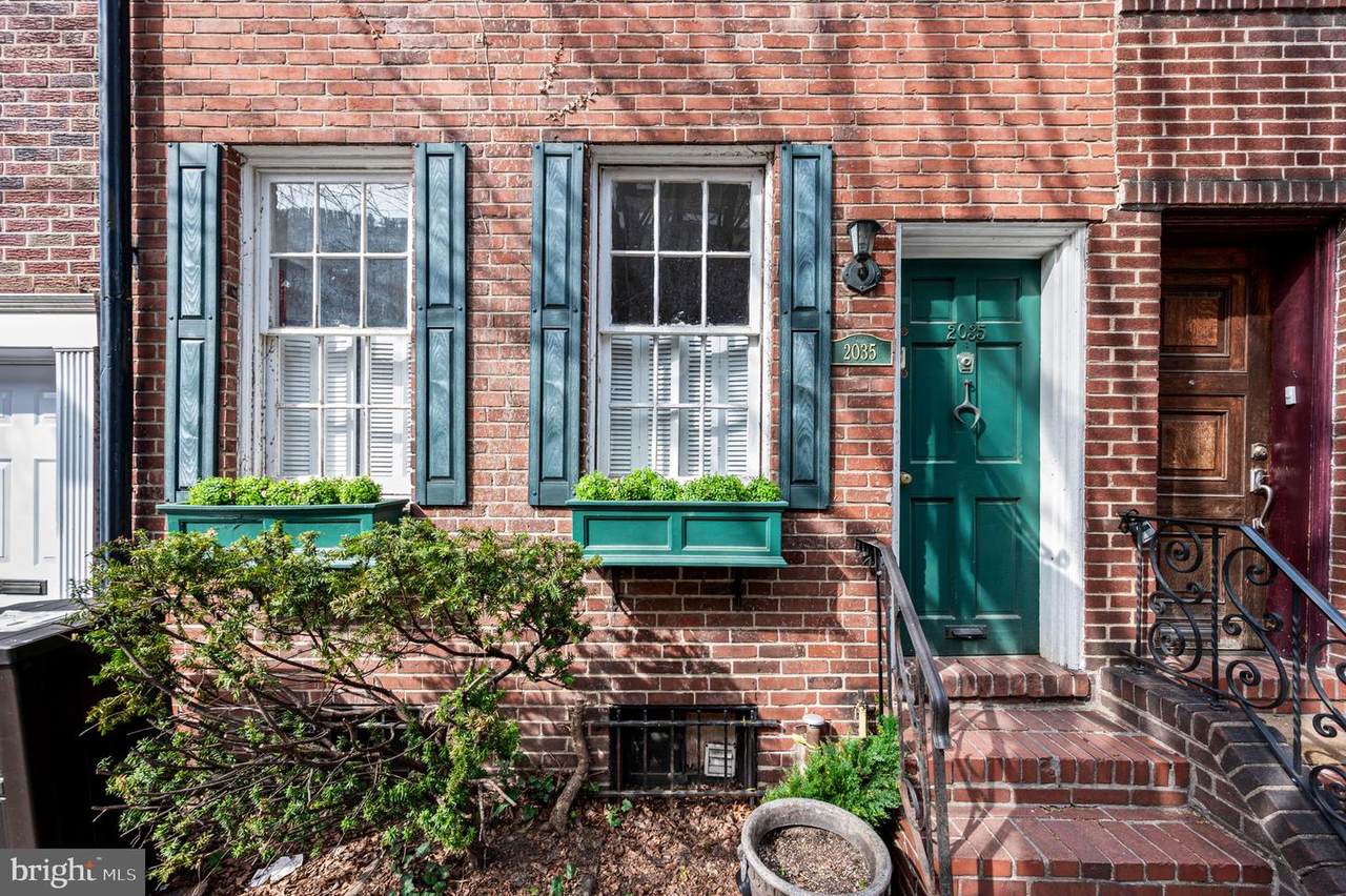 2035 Rittenhouse Square - Photo 1