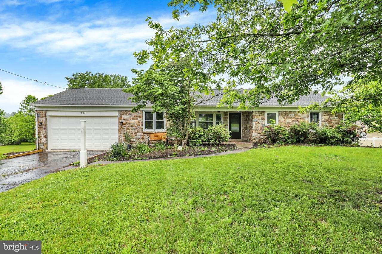434 Moyer Road - Photo 1