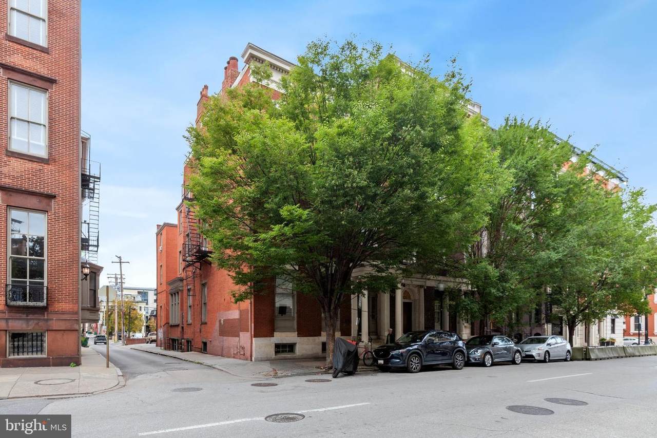 10 Madison Street - Photo 1