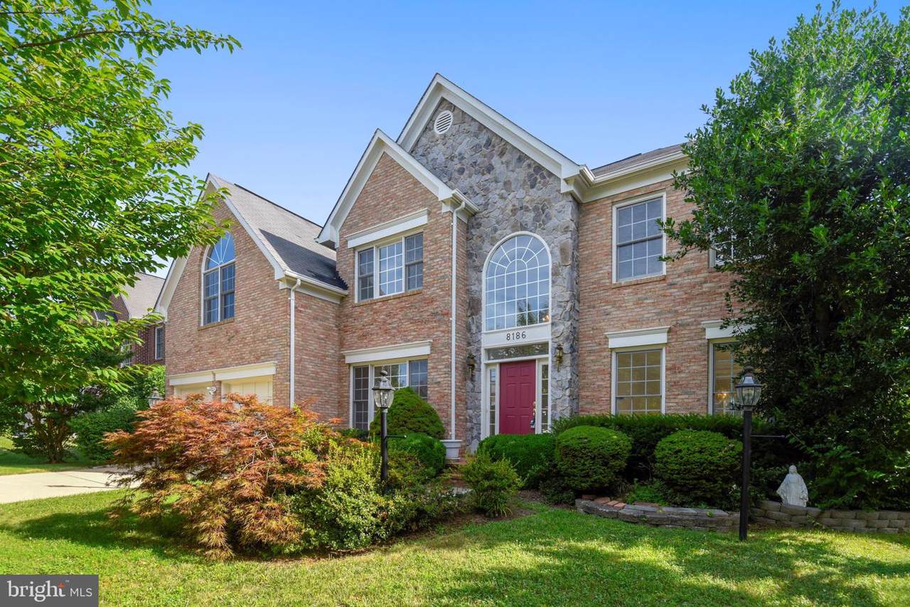 8186 Madrillon Oaks Court - Photo 1