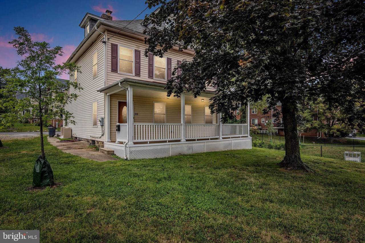 200 Harlem Lane - Photo 1