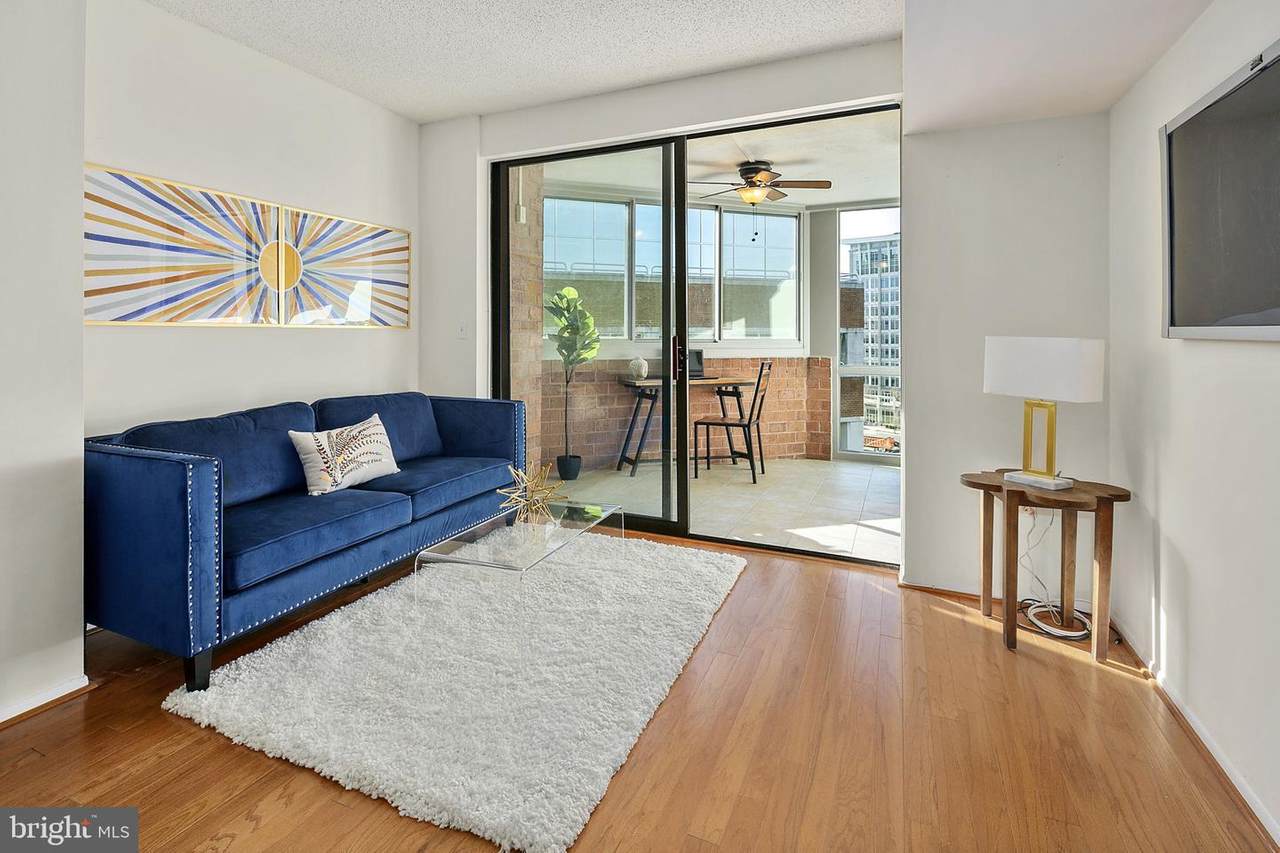 1001 Vermont Street - Photo 1