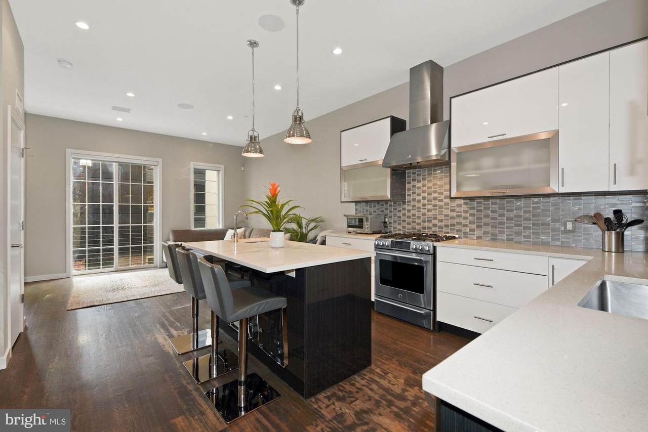 114 Quarry Street - Photo 1