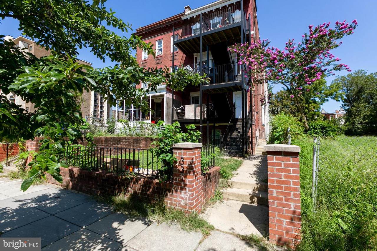 1337 Girard Street - Photo 1