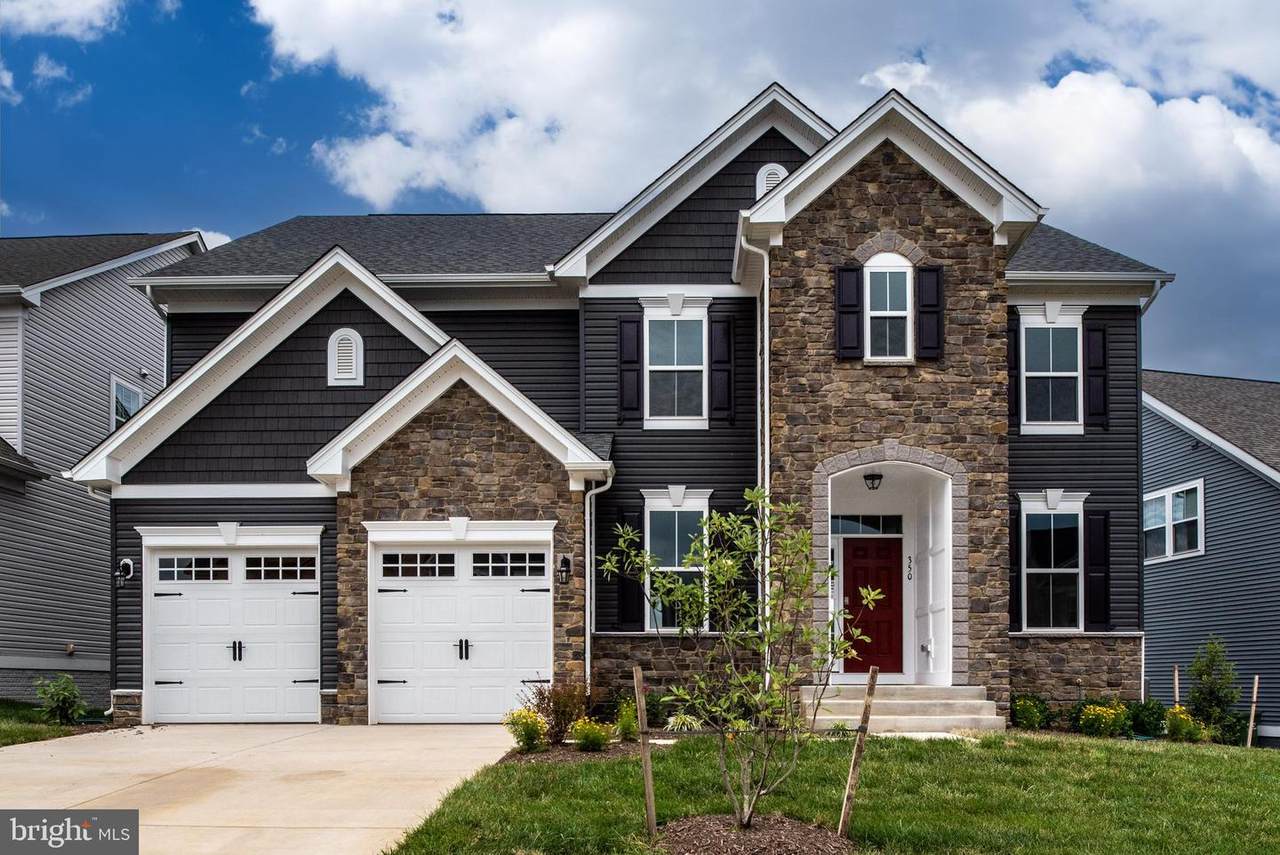350 Pepperidge Drive - Photo 1