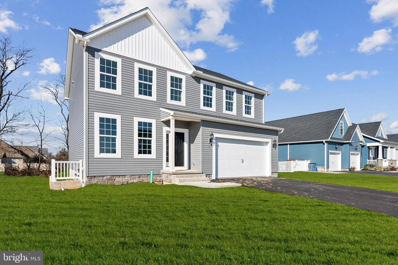 1411 Maple Lane - Photo 1