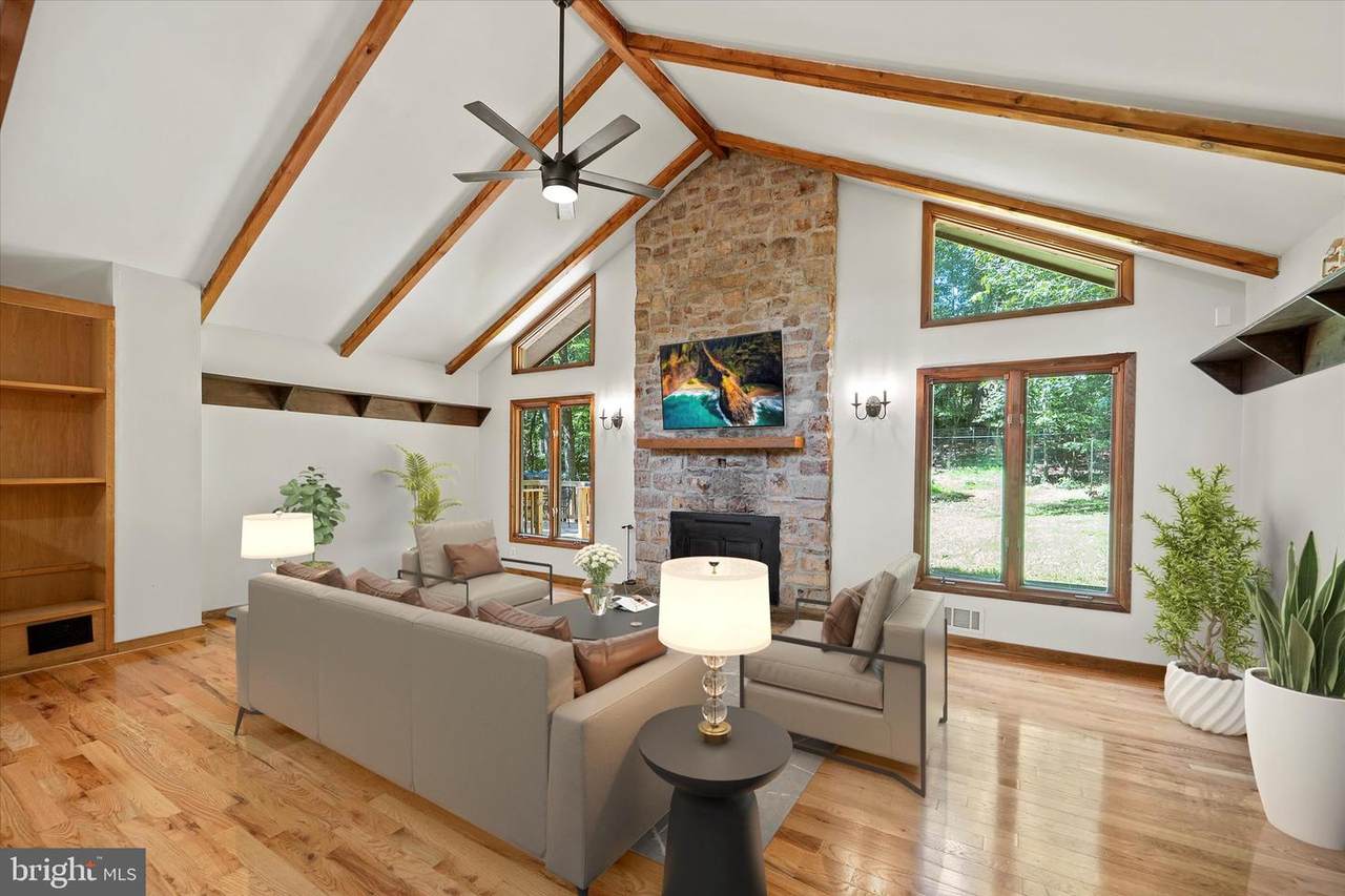 2416 Youngs Drive - Photo 1