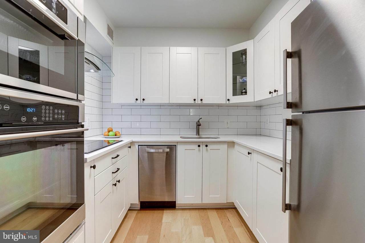 520 N Street - Photo 1