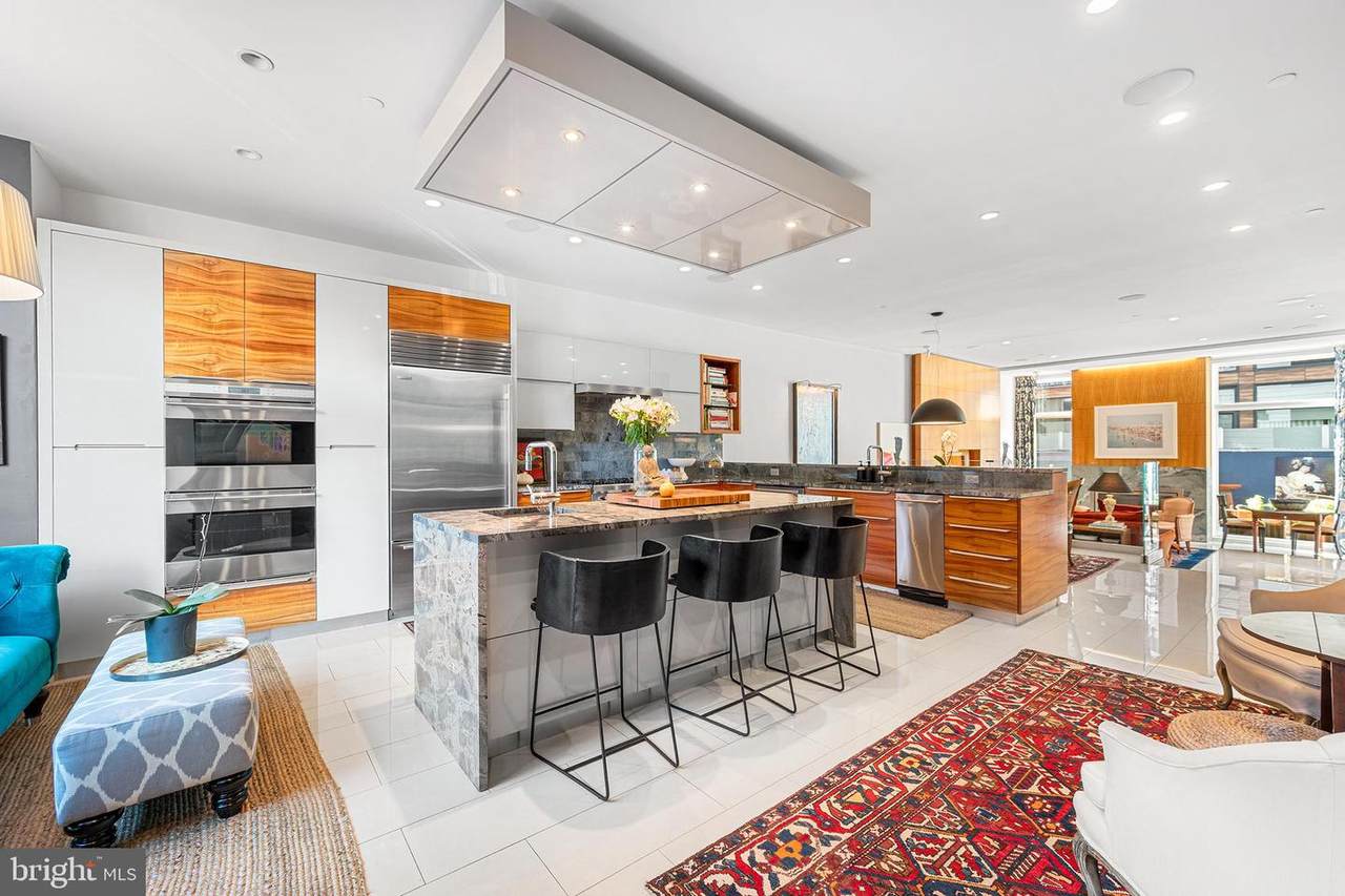 136 22ND Street - Photo 1