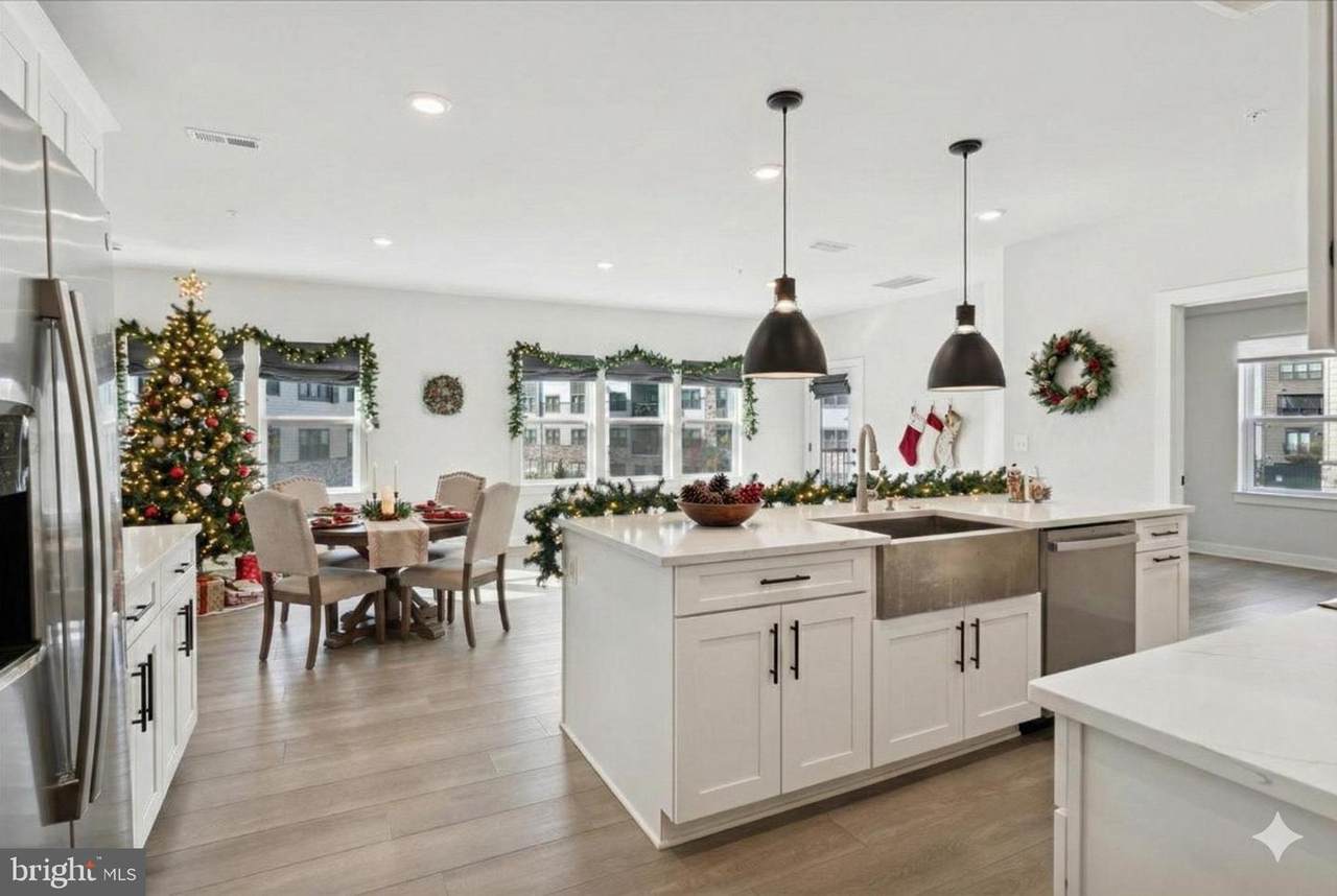 12850 Mosaic Park Way - Photo 1