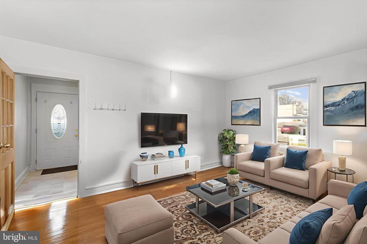 2240 40TH Street - Photo 1