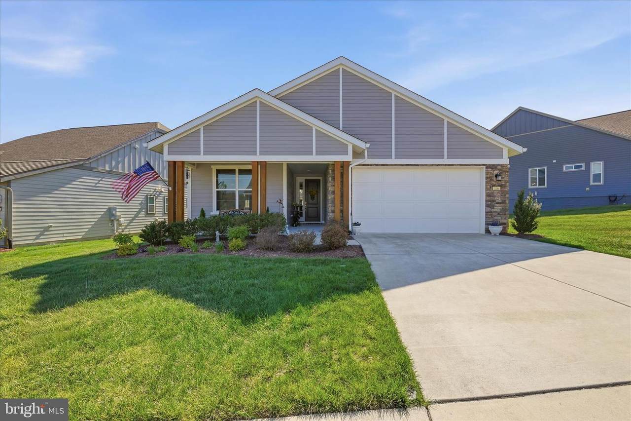 136 Mallard Drive - Photo 1