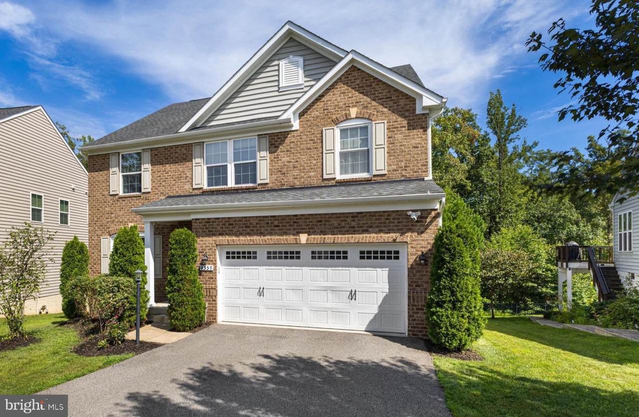 4557 Cotswold Manor Loop - Photo 1