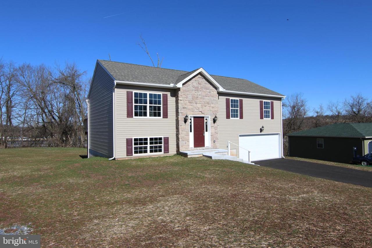 35 Conway Drive - Photo 1