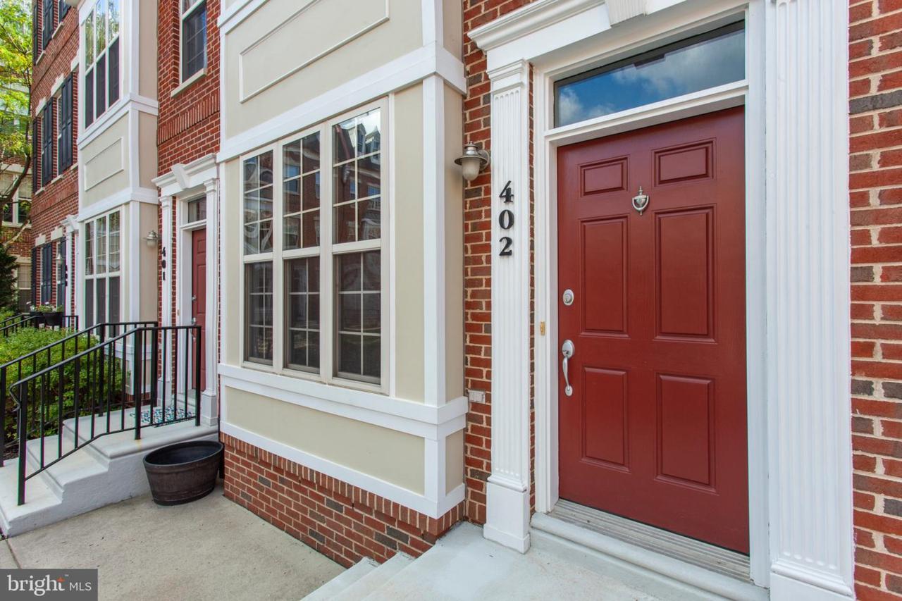 402 Governors Court - Photo 1