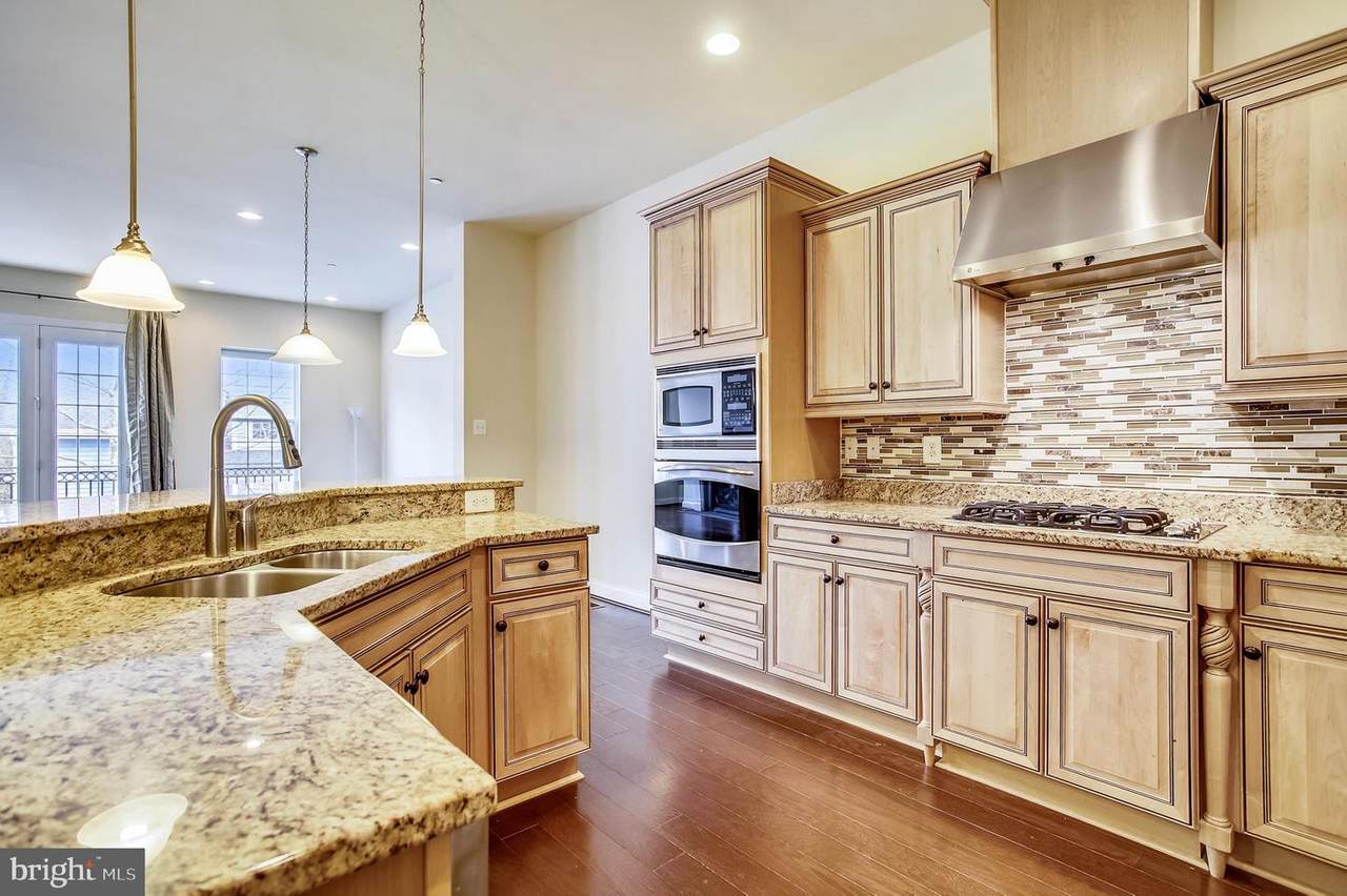 6310 Canter Way - Photo 1