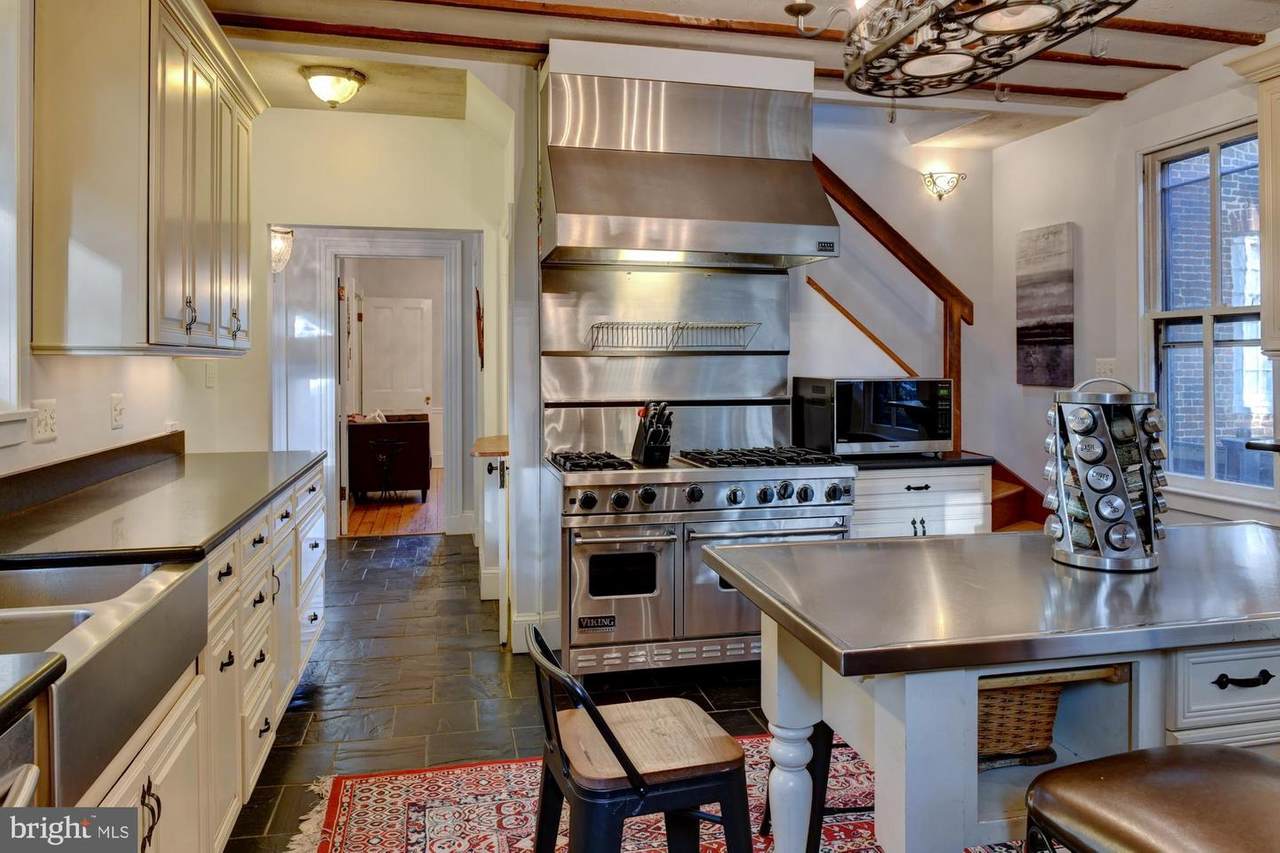 181 Duke Of Gloucester Street - Photo 1