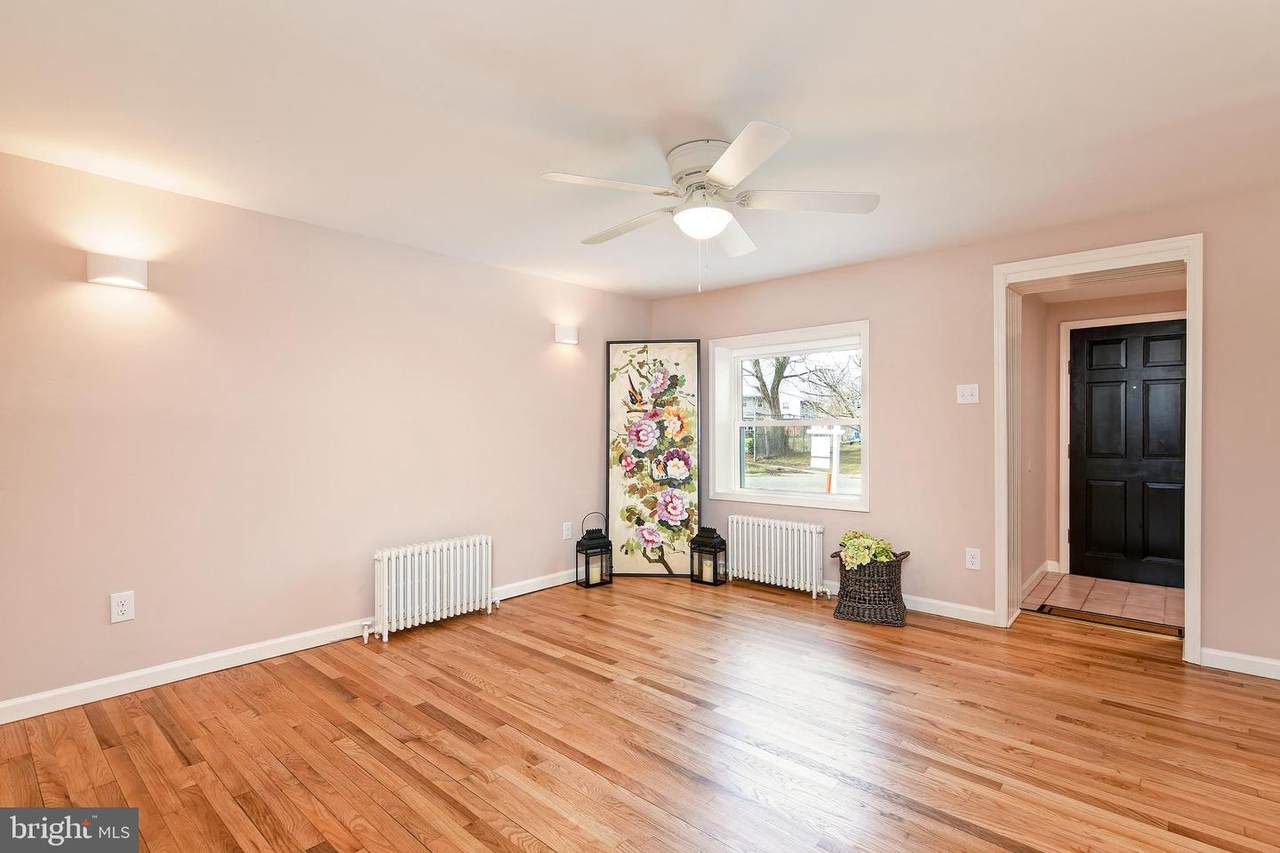 616 Hubert Street - Photo 1