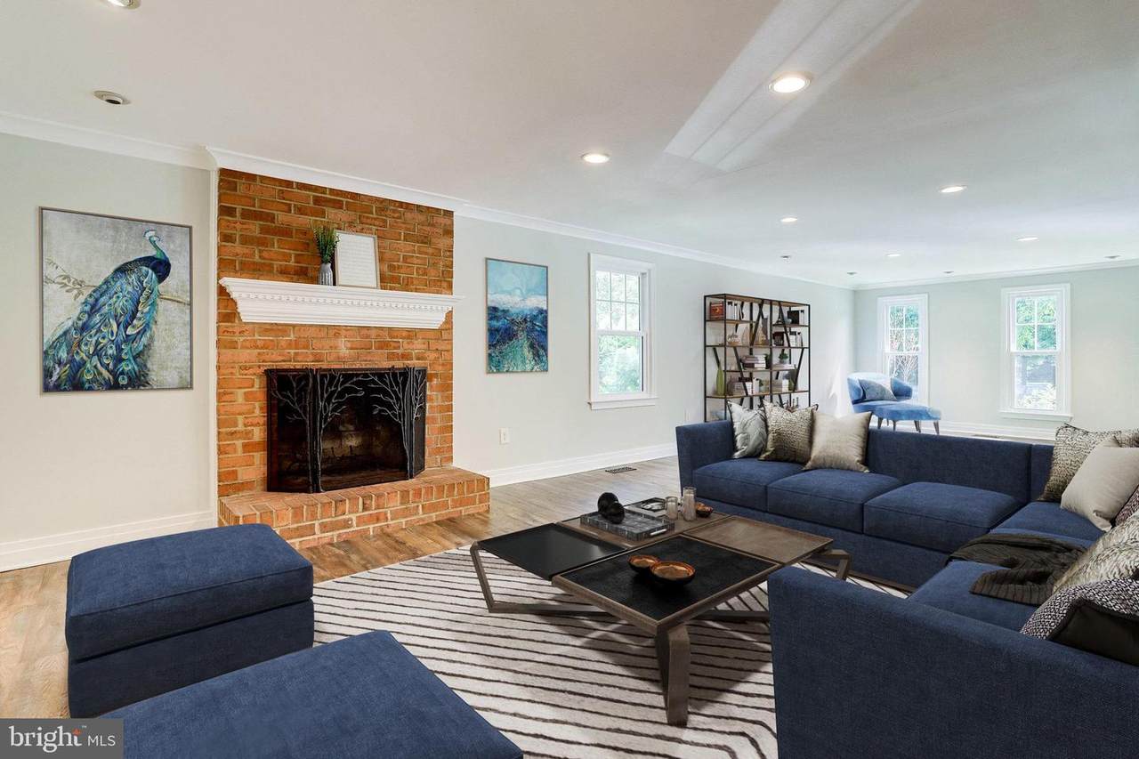 1221 George Mason Drive - Photo 1