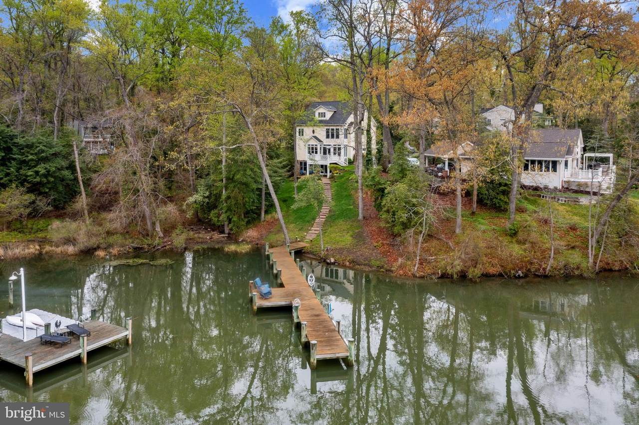 2656-A Queen Anne Circle - Photo 1