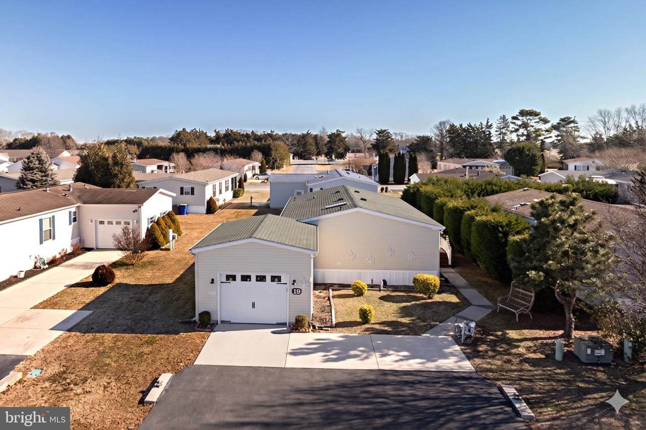 19 Mayfair Lane - Photo 1