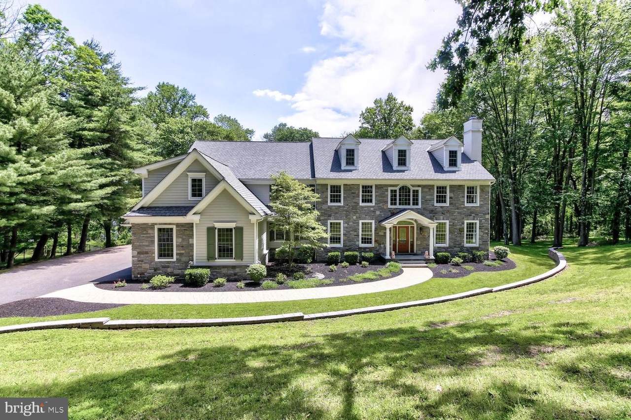 2236 Deerfield Drive - Photo 1