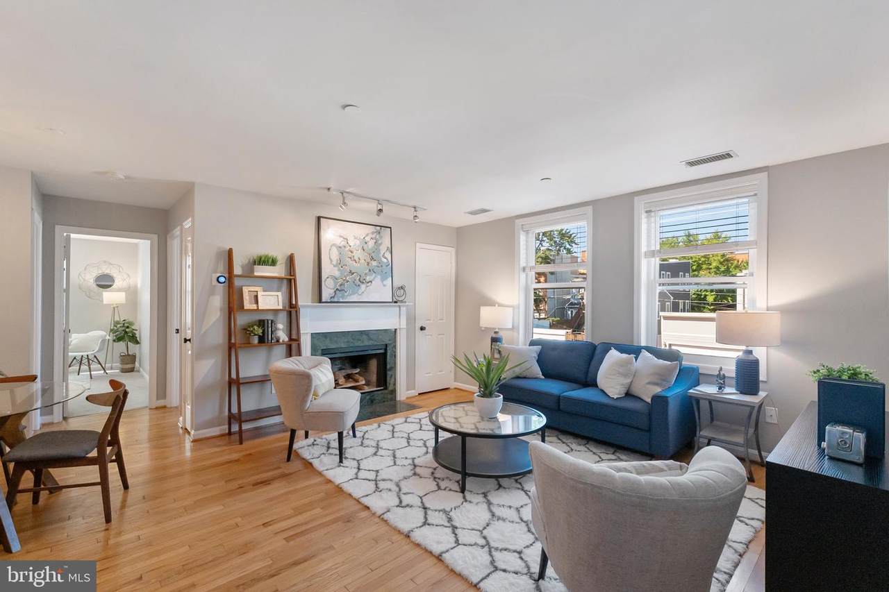 730 11TH Street - Photo 1