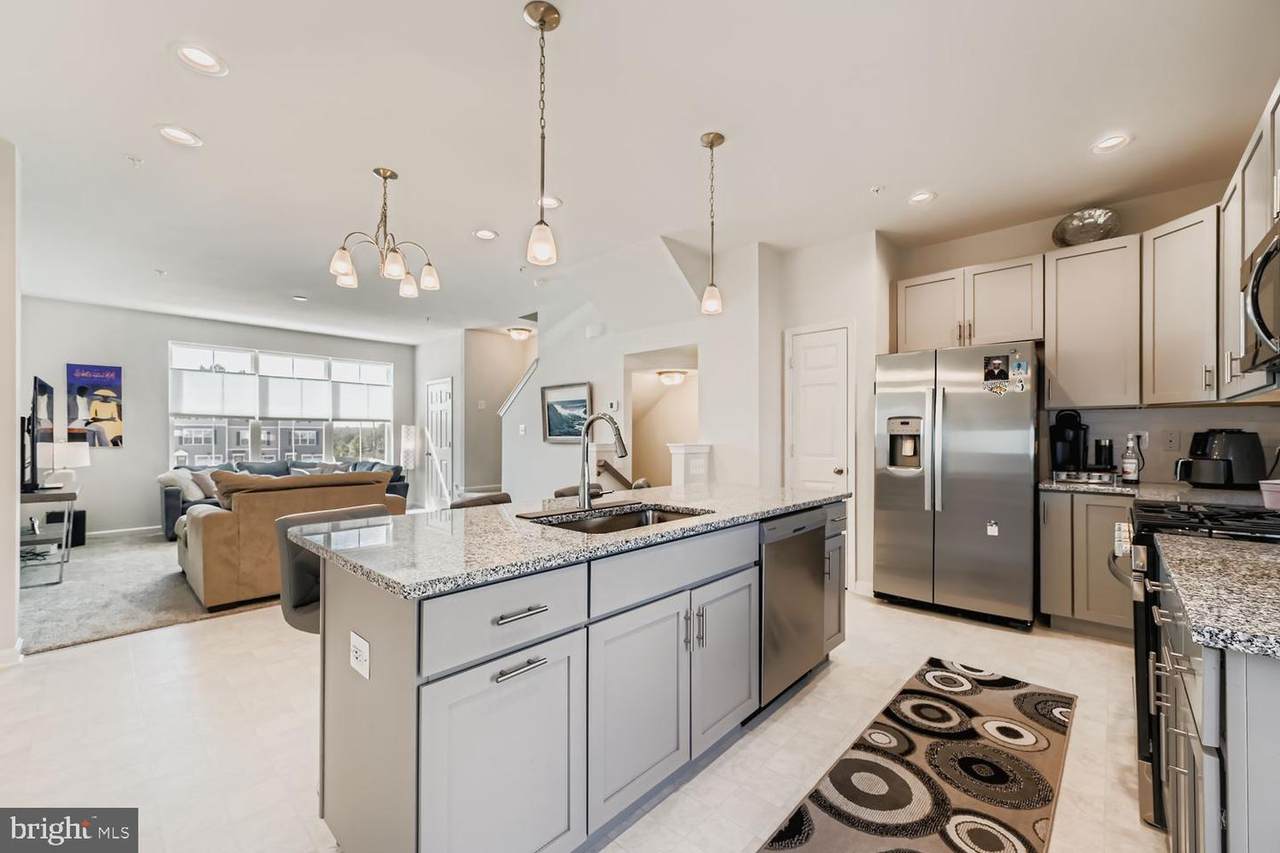 1053 Flint Court - Photo 1