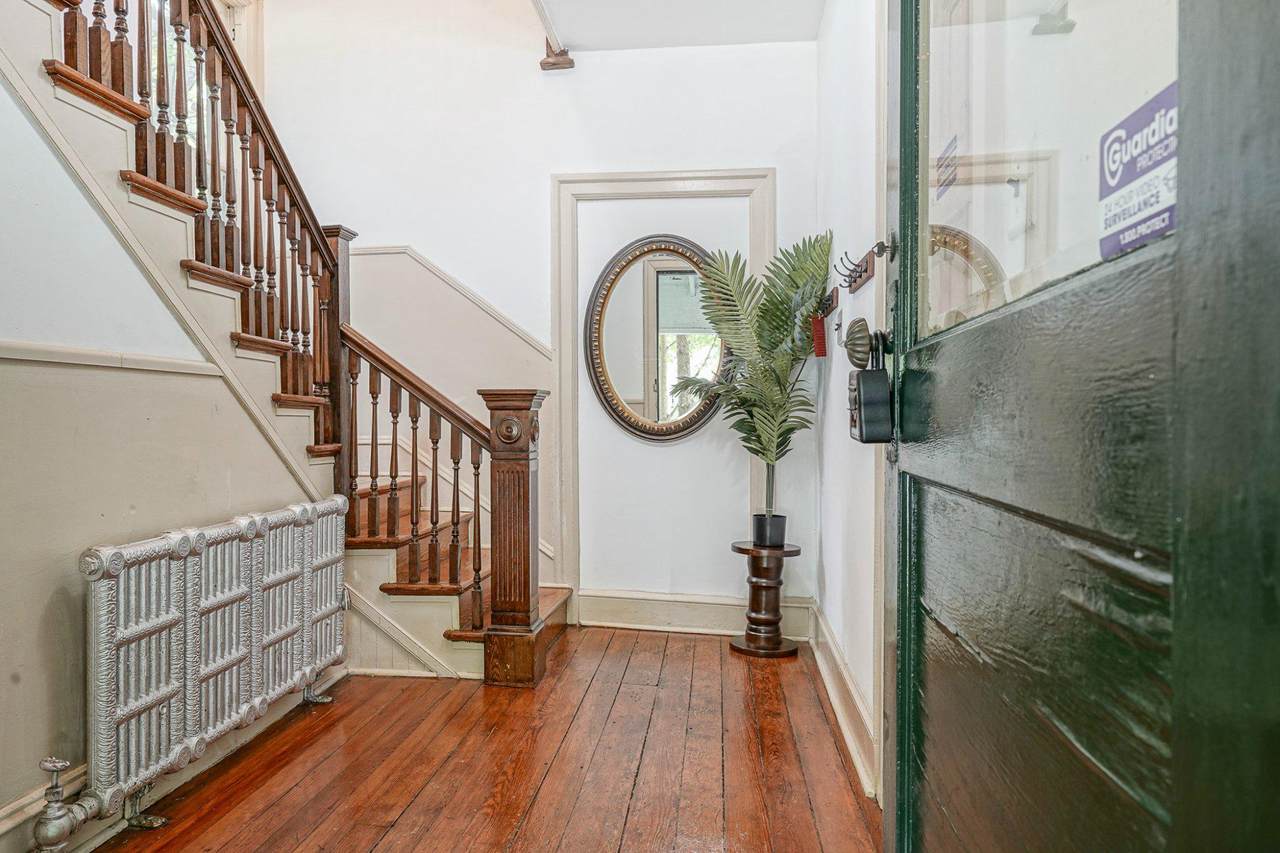 315 Chestnut Street - Photo 1