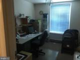 301 North George Street - Photo 10