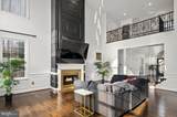 16301 Accolawn Road - Photo 18