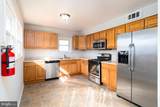 534 Hemlock Terrace - Photo 15