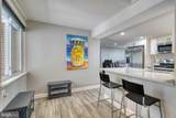 1011 Hollywood Avenue - Photo 3