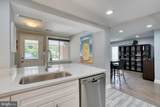 1011 Hollywood Avenue - Photo 9