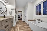 705 Oxford Drive - Photo 52