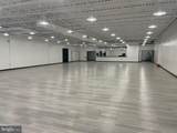 3425 Sinclair Lane - Photo 16