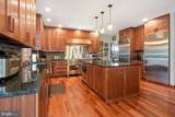 8101 Custer Road - Photo 17