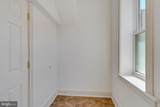 376 Walnut Street - Photo 17