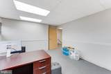 2567 Chain Bridge Road - Photo 15