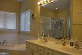 6842 Rolling Creek Way - Photo 21