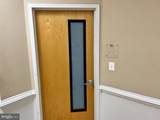 8 South - Photo 2