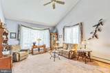 2558 Hillcrest Road - Photo 10