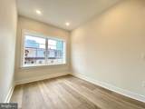 2216 Walnut Street - Photo 19