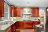 9605 Mendoza Road - Photo 9