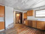 913 Queen Street - Photo 18