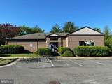 555 Hospital Drive - Photo 2