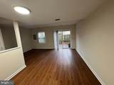 423 Greenbrier Court - Photo 5